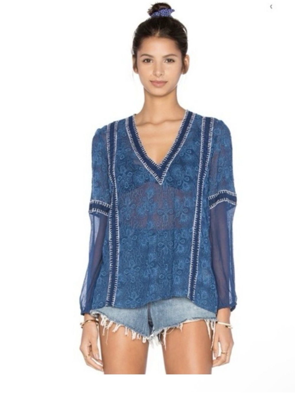 Alice + Olivia Natalya Sheer Embroidered Long Sleeve Blouse Blue Womens Small - Picture 2 of 5